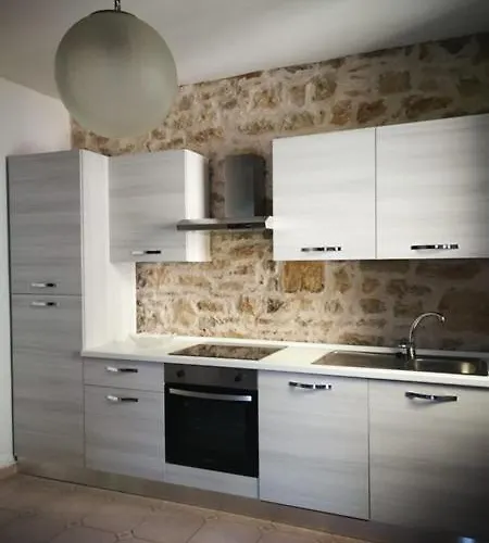 Izz1 - Loft